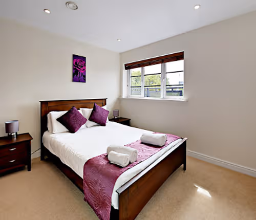 Wallis Square Apartments in Farnborough
