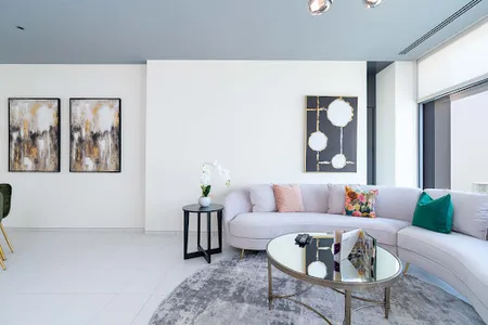 161sqm 2 Bedroom Apartment near Happiness St