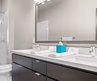 Bathroom at Glendale Cuvee