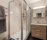 Eaux-Vives Serviced Apartment