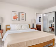 N Formosa Ave Serviced Apartments