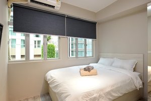 Cleverly Street Apartments