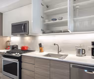 Luxury kitchen at West Hubbard Street #1508 Serviced Apartment, River North