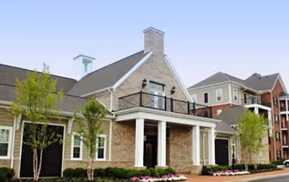 Strathmoor Apartments