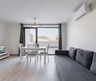 Sleek Monochromatic Apt in Bonfim