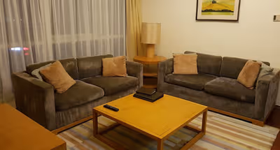 Xiaguang Li Serviced Apartments