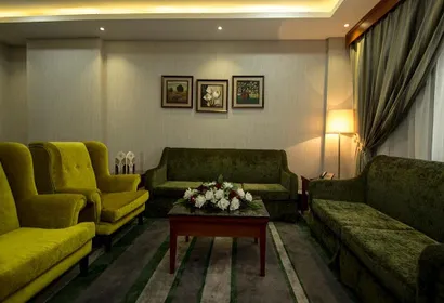 Al Manani Street Serviced Apartment