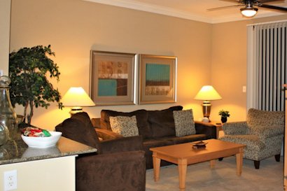 Kirby Dr. Apartments Near Old Braeswood