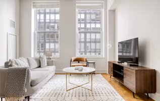 850 Lake Shore Drive