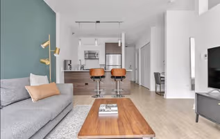 N Garland Ct Serviced Apartment