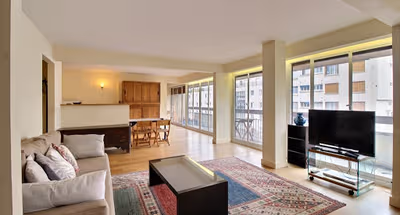 Bright living area at Portes De Versailles Serviced Apartment, Palais-Bourbon