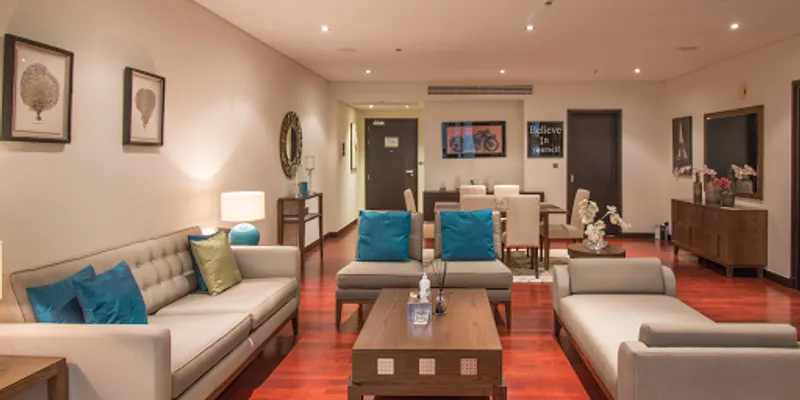 East Crescent Road Serviced Apartment