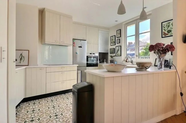 STUNNING DUPLEX RENTAL 6 BEDROOMS
