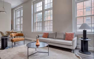 Harcourt St Servced Apartment