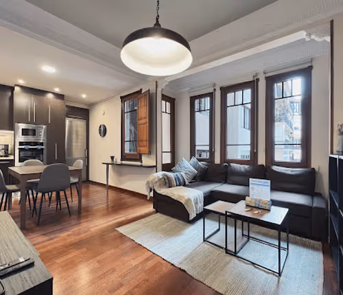 Siesta Serviced Apartment