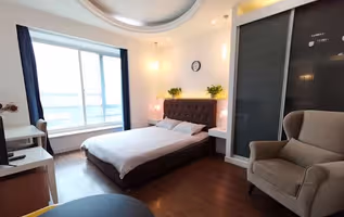 West Yan'an Road Executive Suite