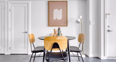 Lorimer Street Apartment
