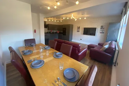 Merve Apartments