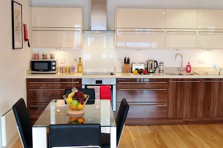 Fully equipped kitchen at Ruislip Apartments