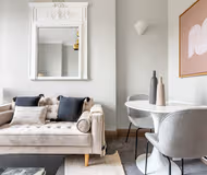 Pembridge Road Apartment in Bayswater