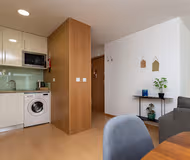 Fully equipped kitchen at Corporate Housing Marquês II
