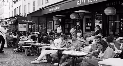 Plush Pad Capturing Debonair Atmosphere-Eiffel