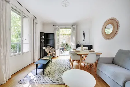 A MODERN HAVEN 03BEDROOM APARTMENT IN MIRABEAU