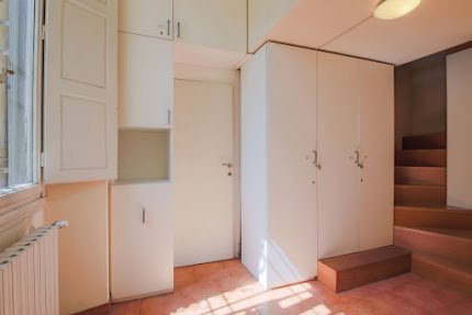 STYLISH & LUXURIOUS ABODE IN THE HEART OF FLORENCE