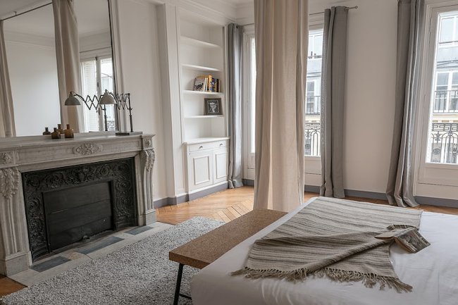 LUXURY 200M2 IN ARC DE TRIOMPHE CHAMPS ELYSEES