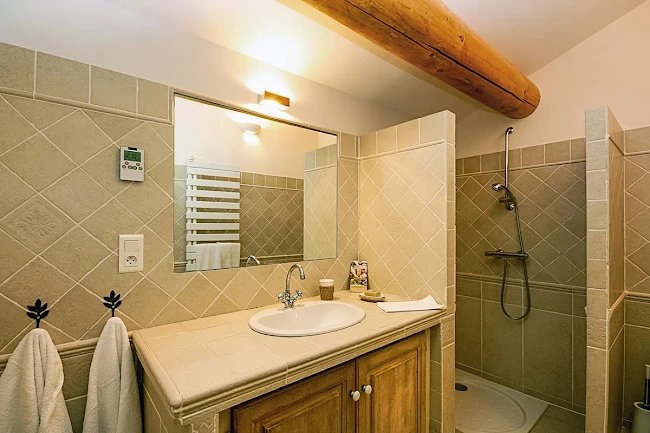 Quintessential Provencal Villa in the Hamlet of Maubec