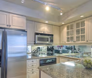 Simcoe Street Apartment