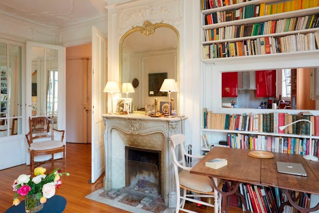 120SQM PARISIAN CHARM ON BOULEVARD RASPAIL