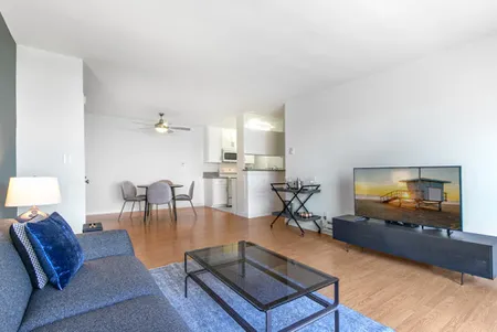 Fountain Ave, #210