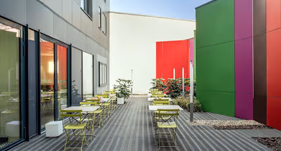Luxury dining area at Access Reuilly, Bastille