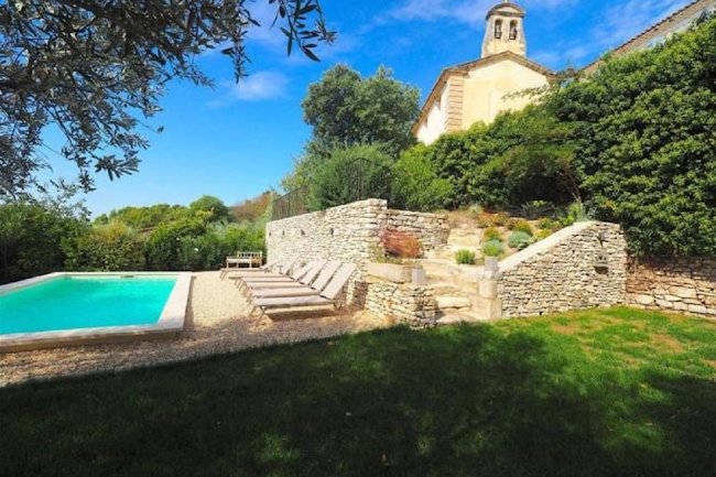 A Private Villa in the Picturesque Village of Joucas