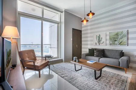 Luminous 1 Bed in Botanica Tower