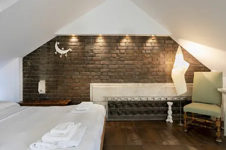 Disciplini  Serviced Apartment