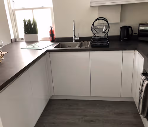 Fully equipped kitchen at Derbyshire House