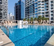 Studio Overlooking The Canal In Business Bay