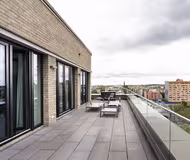 Nollendorfpl Family Living Apartment with Terrace