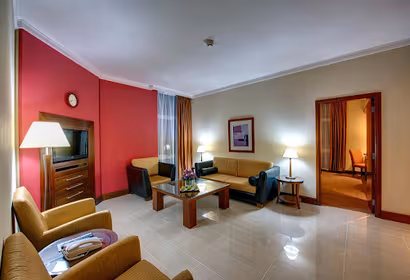 Al Muraqqabat Street Serviced Apartment, Diera