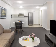 Oaks Brisbane Margaret Suites