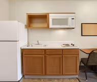 Richmond West Apartment