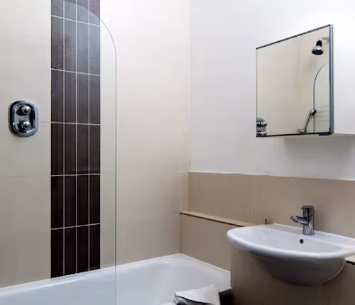 Bathroom at Bloomsbury apartment