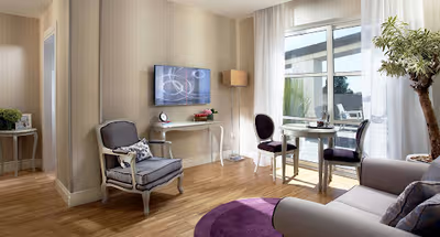 living space at Sari Al Zahra'a Serviced Apartment