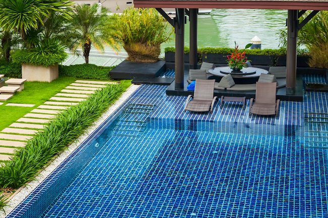 A Glamorous Villa Paradise in Phuket