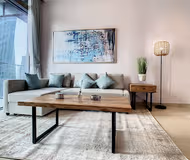 Elegant One Bedroom apartment With Marina Views