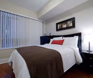 Burnhamthorpe Road West Apartment