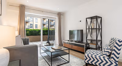 2 bed 2 bath Colindale