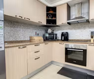 Stunning Blakely Tower Apartment